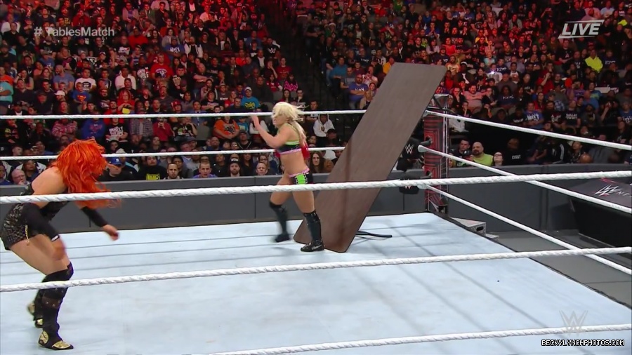 WWE_TLC_2016_PPV_720p_WEB_h264-HEEL_mp40758.jpg