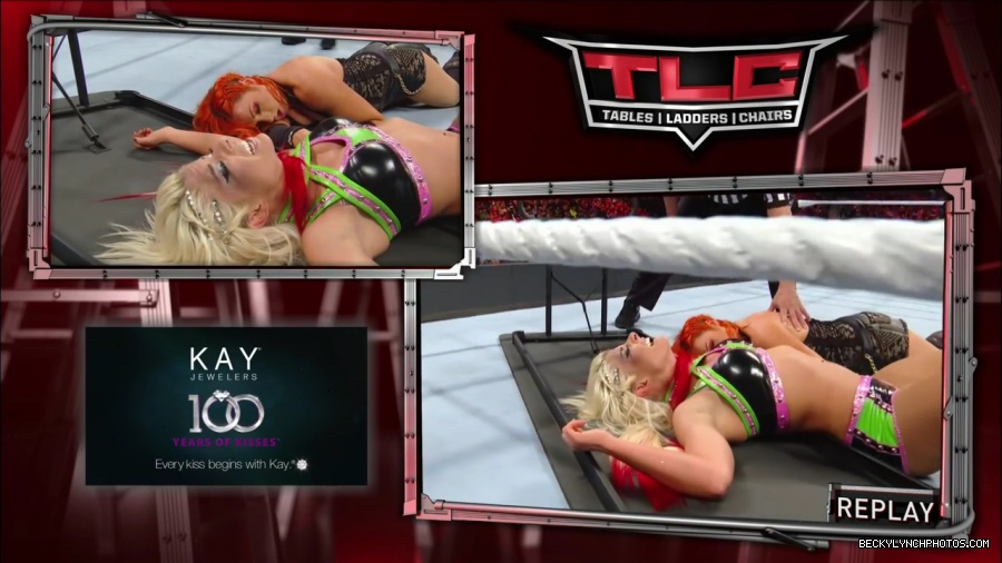 WWE_TLC_2016_PPV_720p_WEB_h264-HEEL_mp40852.jpg