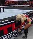 WWE_TLC_2016_PPV_720p_WEB_h264-HEEL_mp40468.jpg