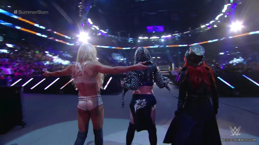 WWE_SummerSlam_2015_720p_WEB_h264-WD_mp40119.jpg