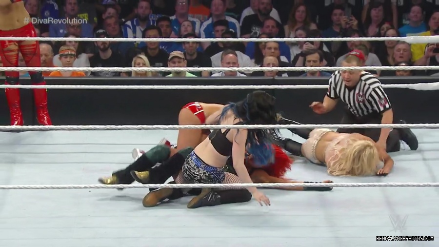 WWE_SummerSlam_2015_720p_WEB_h264-WD_mp40585.jpg