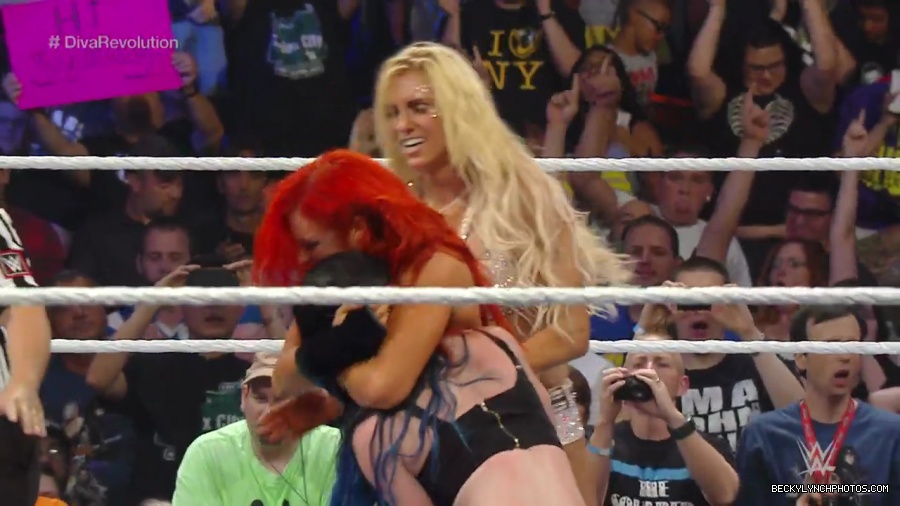 WWE_SummerSlam_2015_720p_WEB_h264-WD_mp40766.jpg