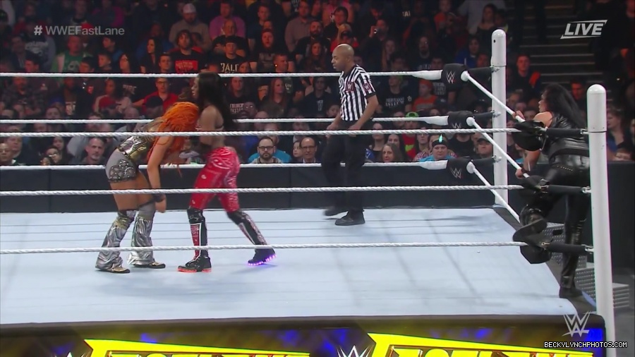 WWE_Fastlane_2016_PPV_720p_WEB_h264-HEEL_mp41088.jpg