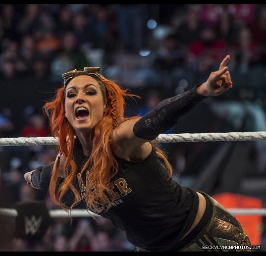 BeckyLynchWWE-0714223107230326784-20160327_175033-img1.jpg