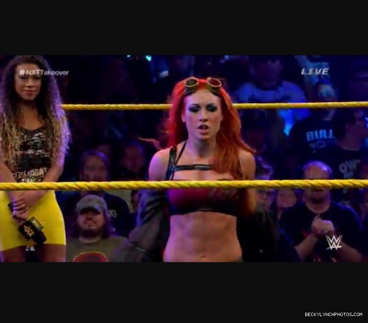 BeckyLynchWWE-0733677723709644800-20160520_101615-img1.jpg