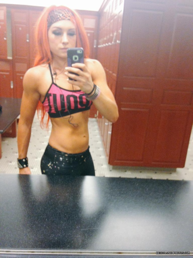 BeckyLynchWWE-0647848696185516032-20150926_140220-img1.jpg