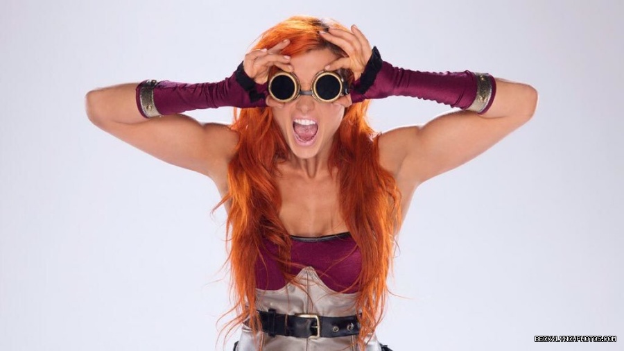 BeckyLynchWWE-0687787016973582340-20160114_180257-img1.jpg