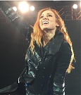 BeckyLynchWWE-0995726715119906816-20180513_130523-img1.jpg