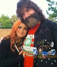 BeckyLynchWWE-1004940435955970048-20180607_231725-img1.jpg