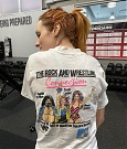 BeckyLynchWWE-1588593908933857280-20221104_130757-img1.jpg