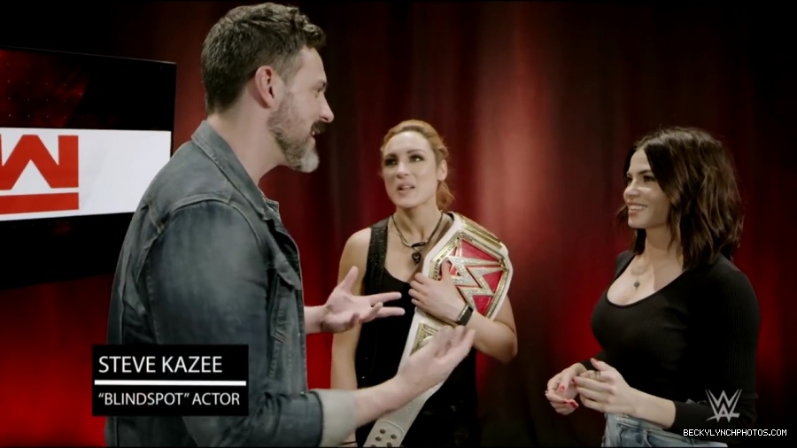 Jenna_Dewan_and_Steve_Kazee_meet_Becky_Lynch__WWE_Exclusive2C_June_232C_2019_mp42794.jpg