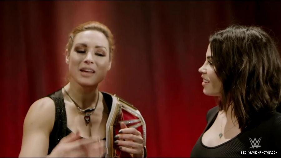 Jenna_Dewan_and_Steve_Kazee_meet_Becky_Lynch__WWE_Exclusive2C_June_232C_2019_mp42817.jpg