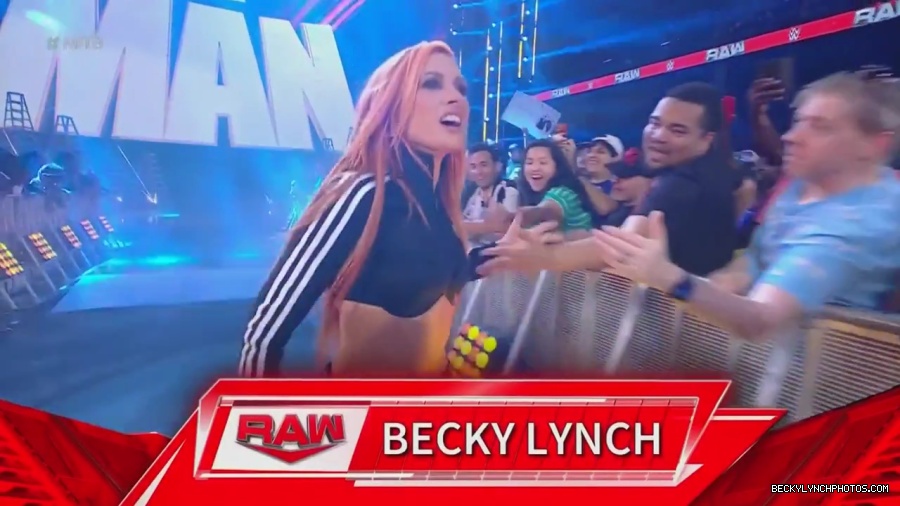 WWE_Monday_Night_Raw_2023_06_26_720p_HDTV_x264-NWCHD_mp41282.jpg