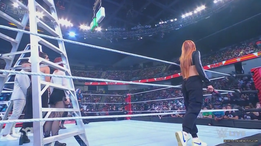 WWE_Monday_Night_Raw_2023_06_26_720p_HDTV_x264-NWCHD_mp41298.jpg