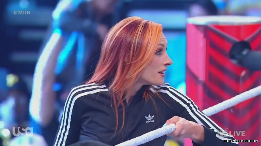 WWE_Monday_Night_Raw_2023_06_26_720p_HDTV_x264-NWCHD_mp41300.jpg
