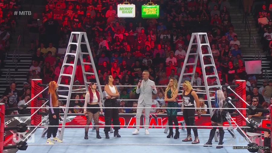 WWE_Monday_Night_Raw_2023_06_26_720p_HDTV_x264-NWCHD_mp41321.jpg