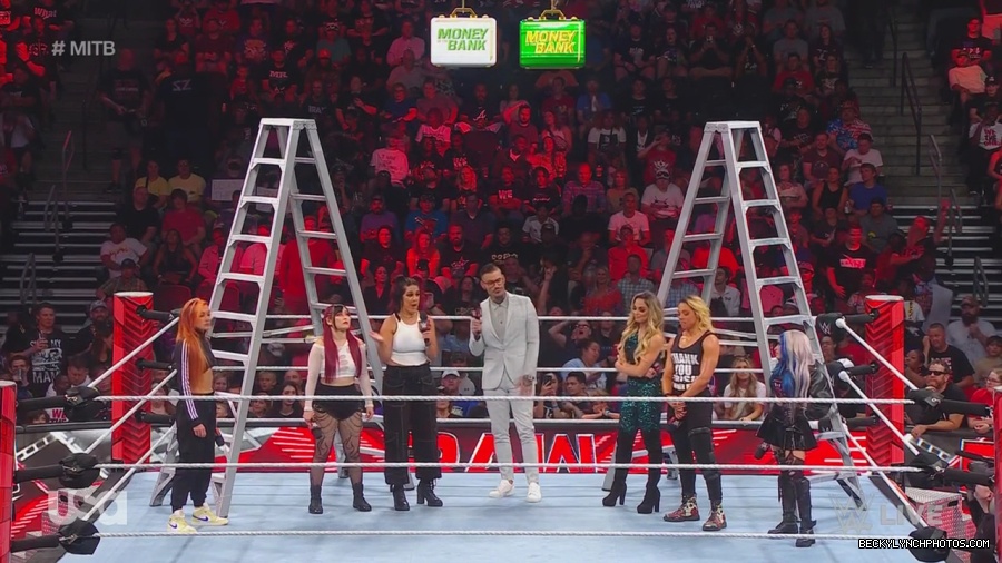 WWE_Monday_Night_Raw_2023_06_26_720p_HDTV_x264-NWCHD_mp41326.jpg