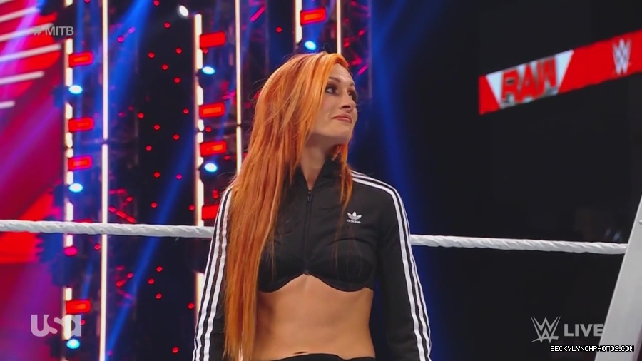 WWE_Monday_Night_Raw_2023_06_26_720p_HDTV_x264-NWCHD_mp41477.jpg