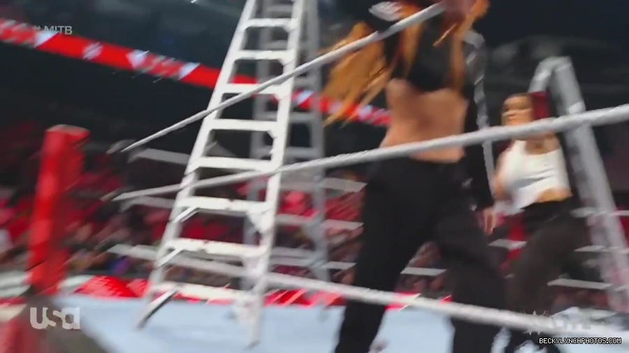 WWE_Monday_Night_Raw_2023_06_26_720p_HDTV_x264-NWCHD_mp41585.jpg