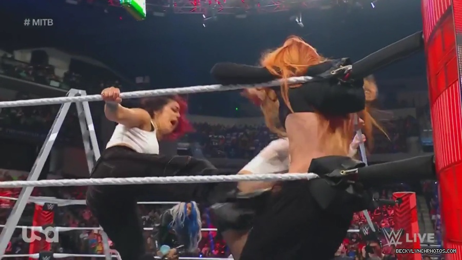WWE_Monday_Night_Raw_2023_06_26_720p_HDTV_x264-NWCHD_mp41590.jpg