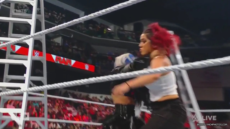 WWE_Monday_Night_Raw_2023_06_26_720p_HDTV_x264-NWCHD_mp41602.jpg