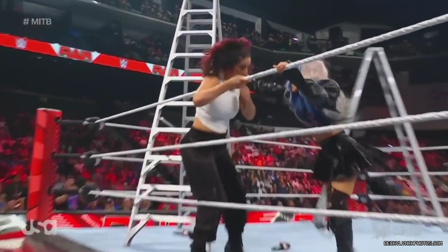 WWE_Monday_Night_Raw_2023_06_26_720p_HDTV_x264-NWCHD_mp41603.jpg
