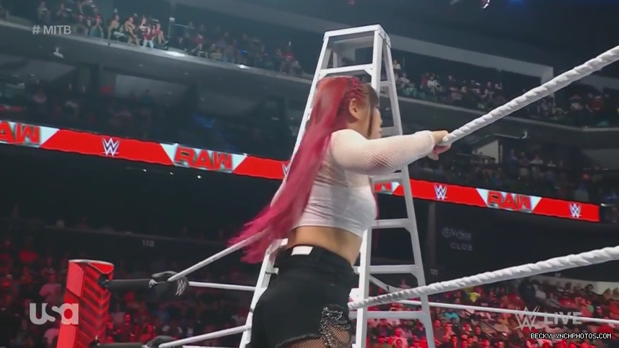 WWE_Monday_Night_Raw_2023_06_26_720p_HDTV_x264-NWCHD_mp41626.jpg