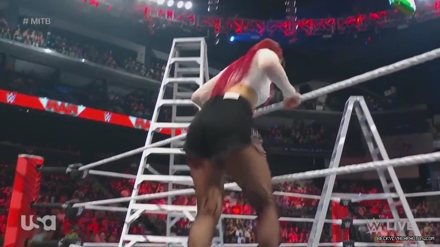 WWE_Monday_Night_Raw_2023_06_26_720p_HDTV_x264-NWCHD_mp41629.jpg