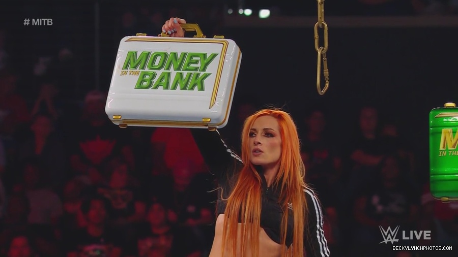 WWE_Monday_Night_Raw_2023_06_26_720p_HDTV_x264-NWCHD_mp41684.jpg