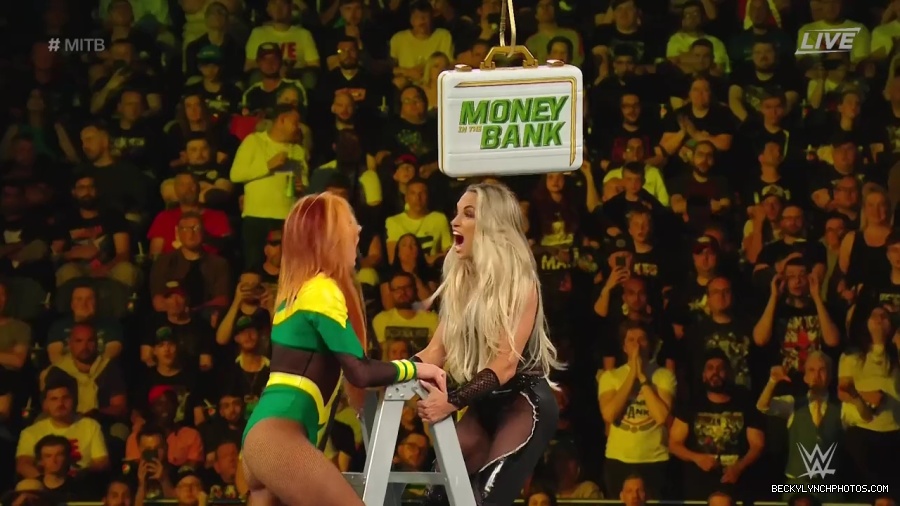 Womens_MITB_mp40679.jpg
