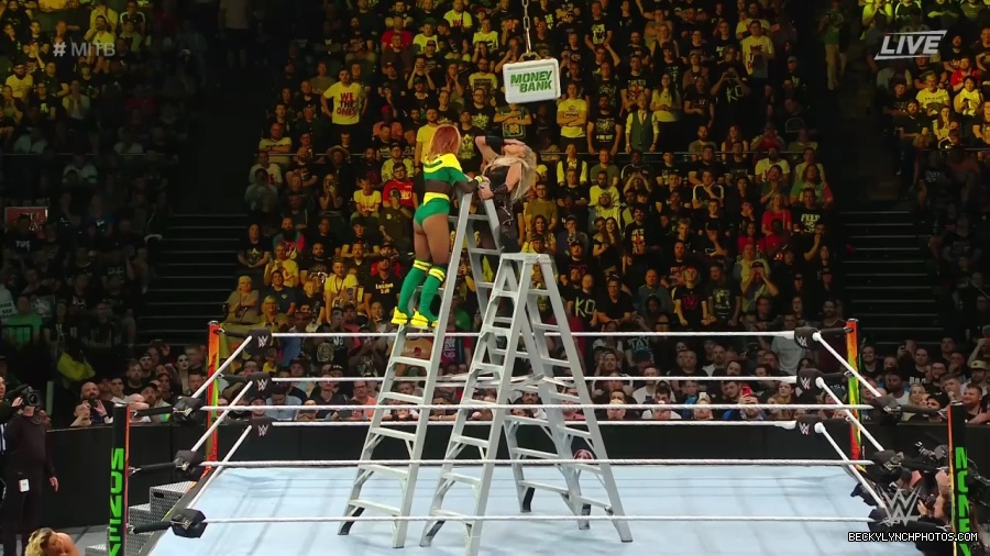 Womens_MITB_mp40689.jpg