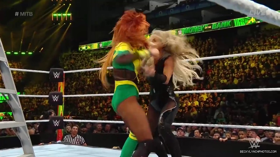 Womens_MITB_mp40765.jpg