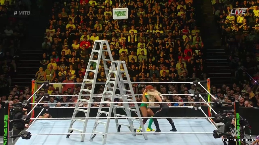 Womens_MITB_mp40767.jpg