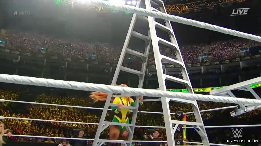 Womens_MITB_mp40777.jpg
