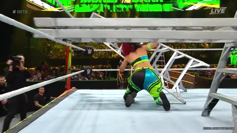 Womens_MITB_mp40824.jpg