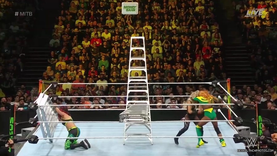 Womens_MITB_mp40828.jpg