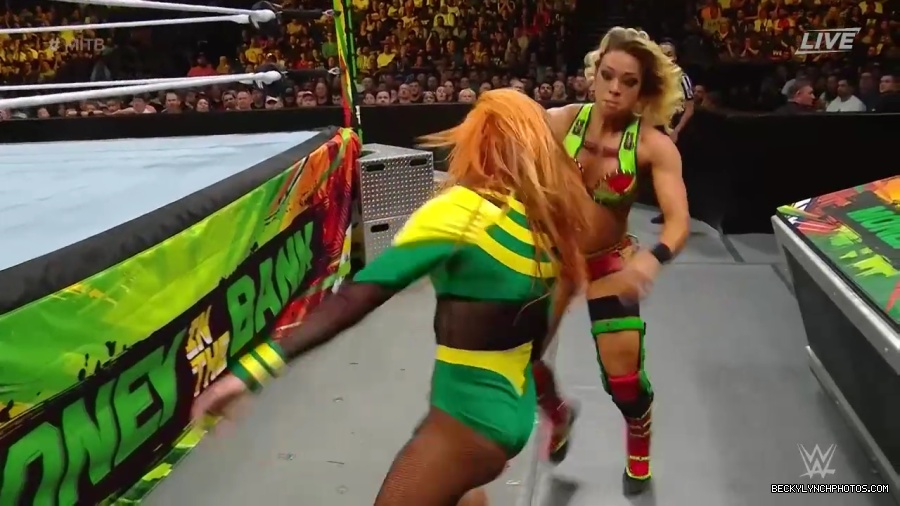 Womens_MITB_mp40834.jpg