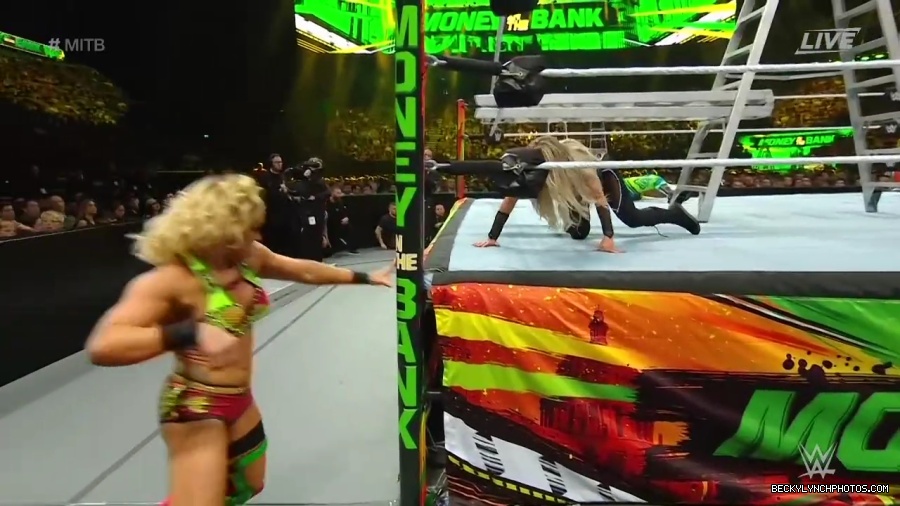 Womens_MITB_mp40839.jpg