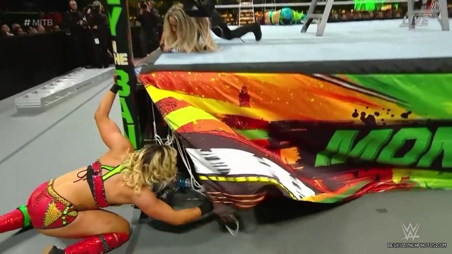 Womens_MITB_mp40840.jpg