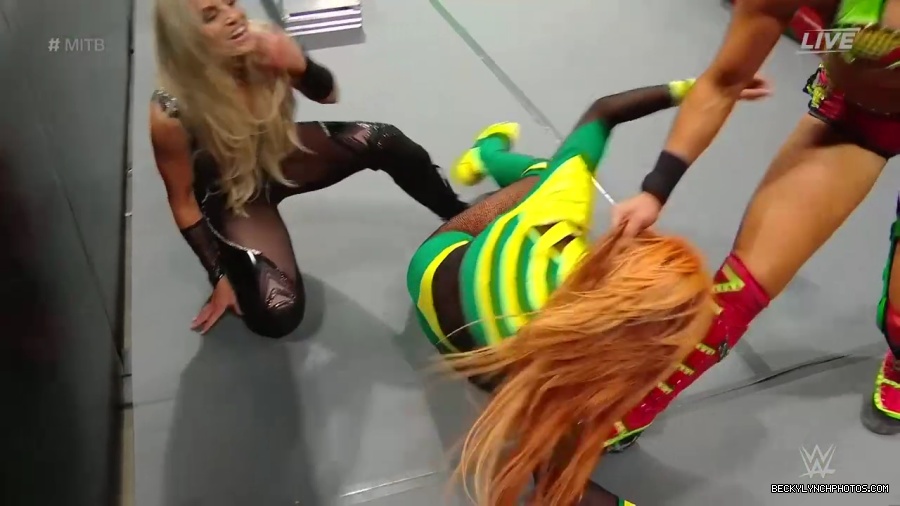 Womens_MITB_mp40877.jpg