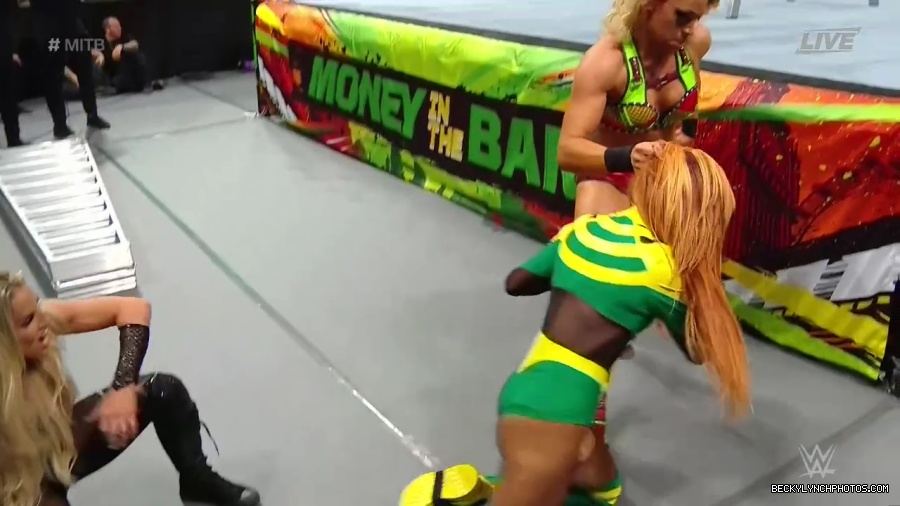 Womens_MITB_mp40878.jpg
