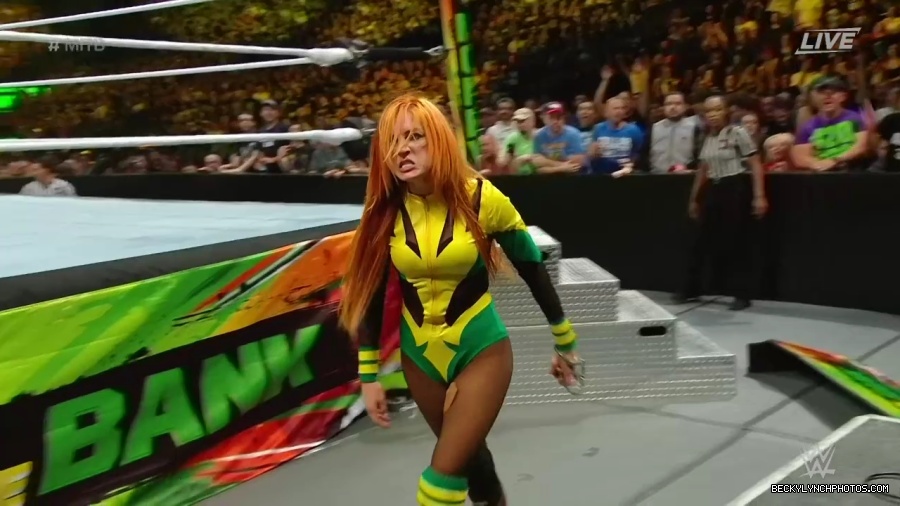 Womens_MITB_mp40911.jpg