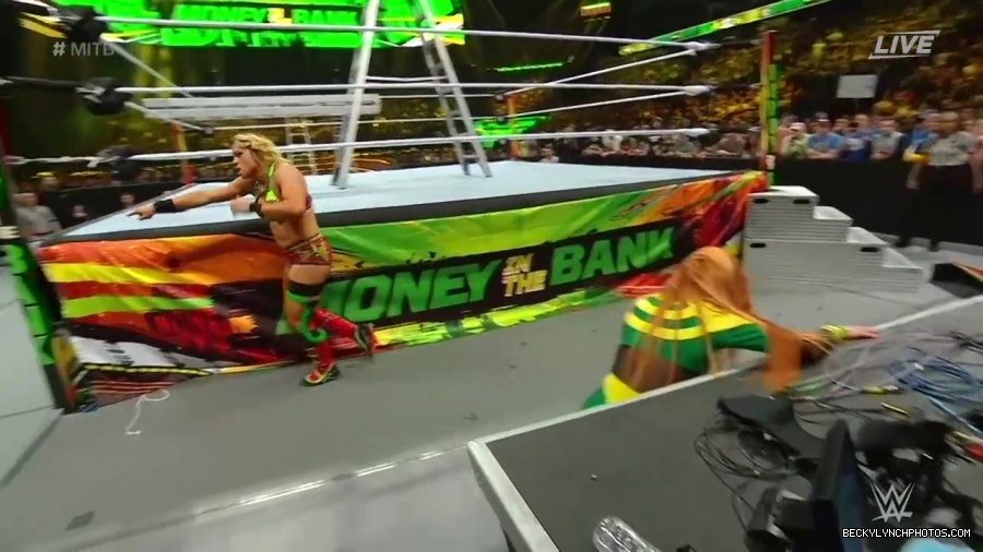 Womens_MITB_mp40920.jpg