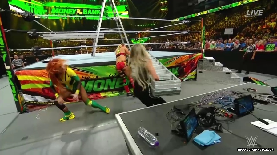 Womens_MITB_mp40931.jpg