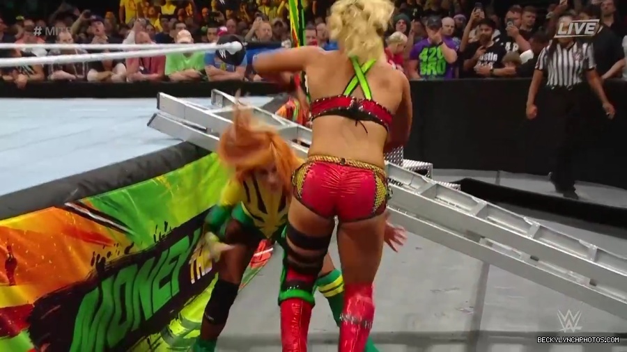 Womens_MITB_mp40940.jpg