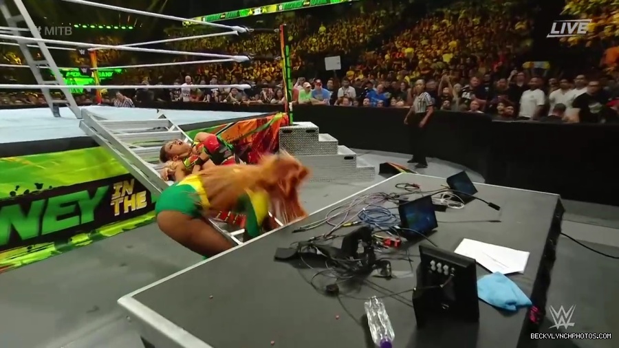 Womens_MITB_mp40949.jpg