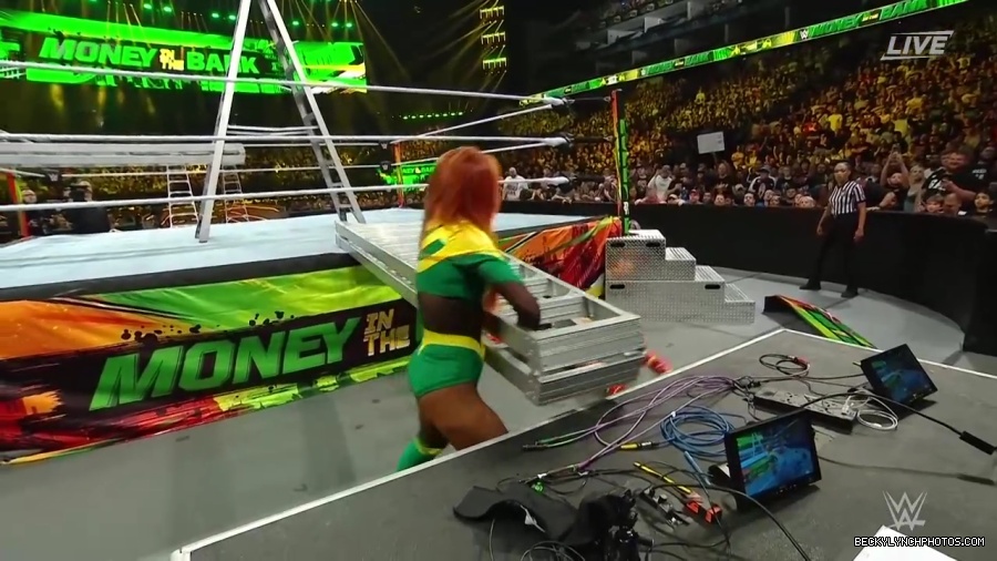 Womens_MITB_mp40954.jpg