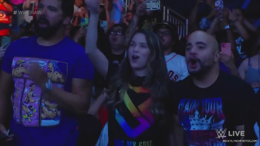 WWE_Monday_Night_Raw_2023_07_31_720p_HDTV_x264-NWCHD_mp40586.jpg