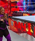 WWE_Raw_01_01_24_Becky_vs_Nia_mp40415.jpg