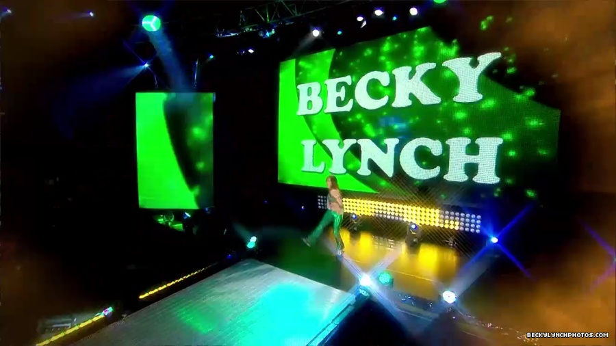 Becky_Mania_mp40028.jpg